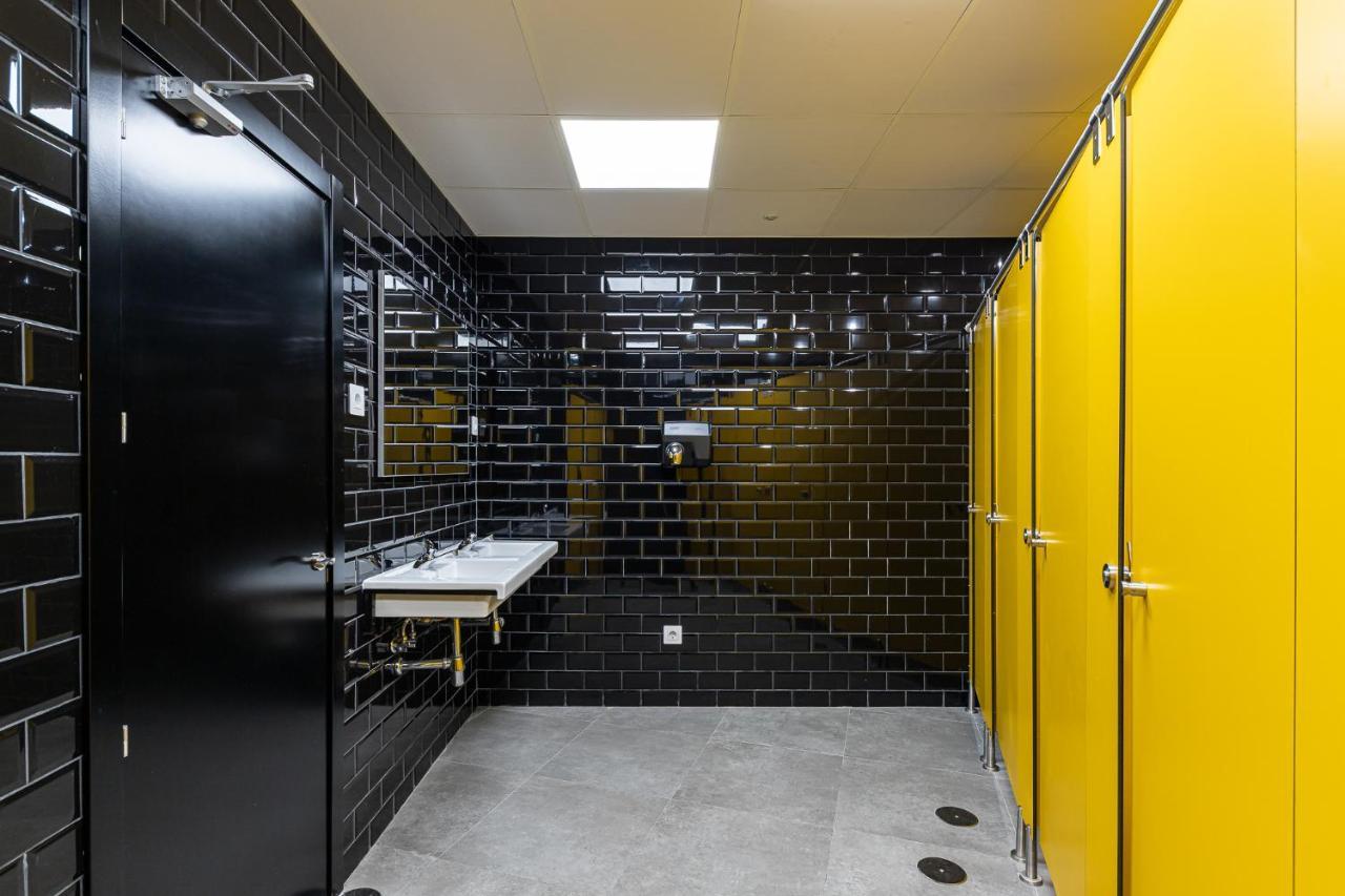 Art Seven Hostel Capsules Madrid Ngoại thất bức ảnh